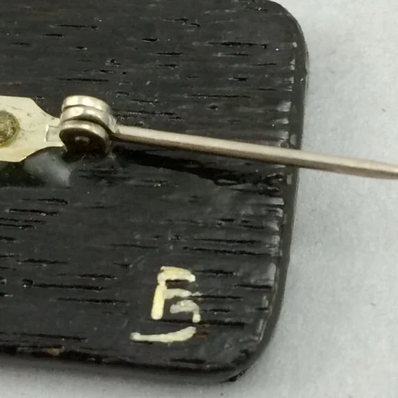 2 Handmade House Cottage Themed Brooches Pins Countryside Wood Clay Cottagecore - Picture 5 of 12